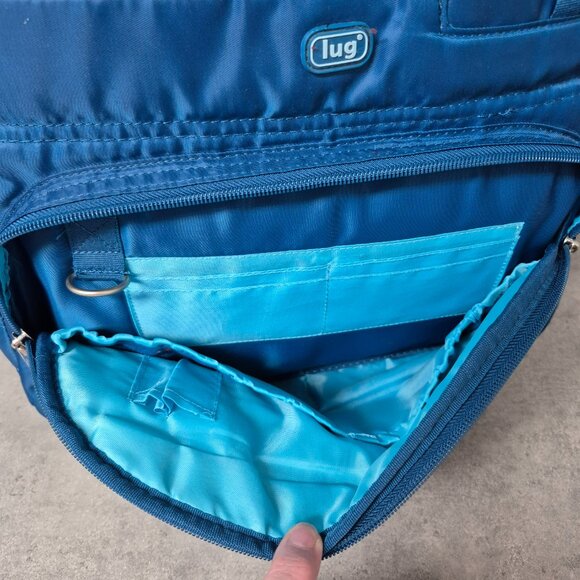 Lug Blue Quilted Travel Bag with Matching Zippered Change Purse - Picture 6 of 16